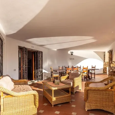 Chic Villa Antonina 2181 *